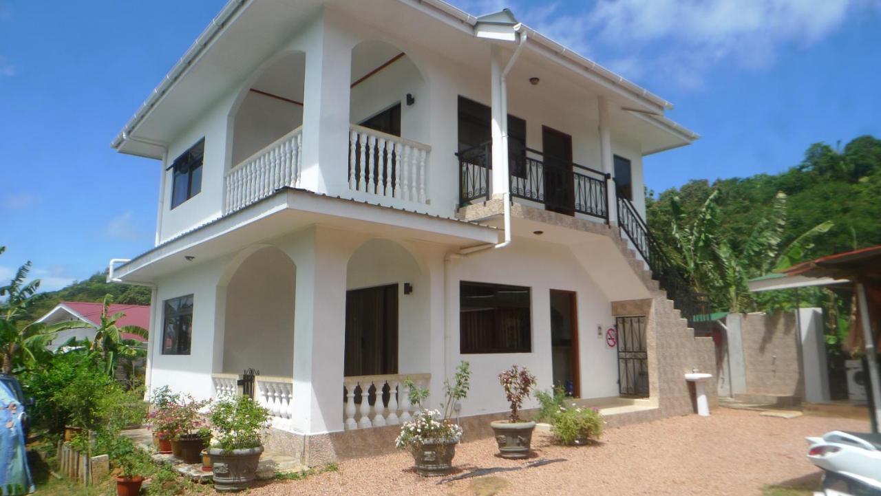 Belle Rose Vue Guest House Баи-Сейнт-Энн Экстерьер фото