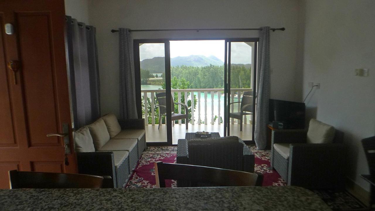 Belle Rose Vue Guest House Баи-Сейнт-Энн Экстерьер фото
