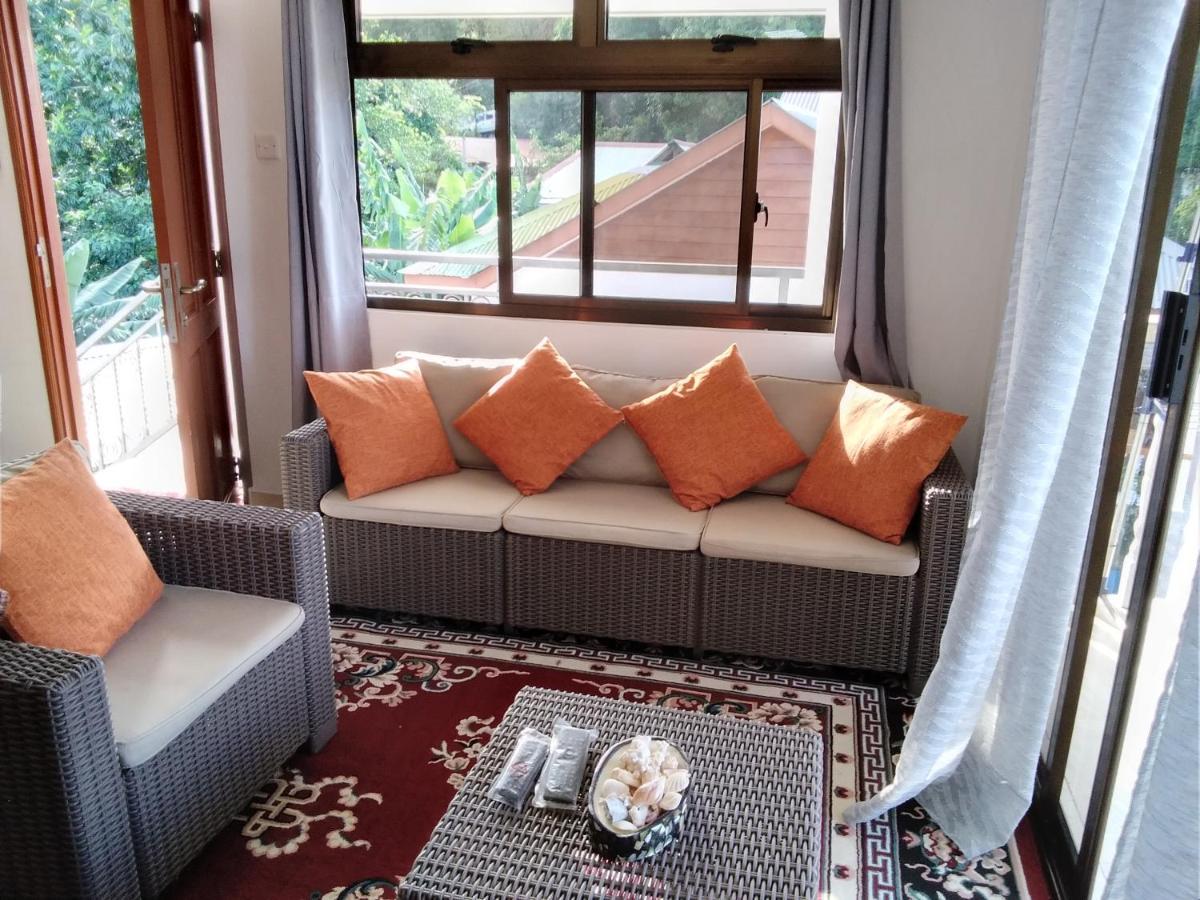 Belle Rose Vue Guest House Баи-Сейнт-Энн Экстерьер фото